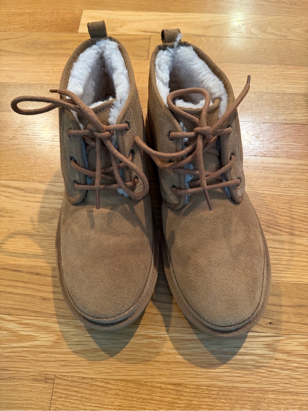 UGG Men's Chestnut Suede Neumel Chukka Boots with Shearling Lining size 11